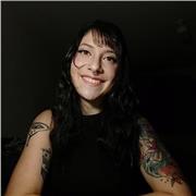 Trabaja como Docente de Historia del Arte